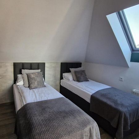Swit - Apartament W Jezowie Sudeckim Jezow Sudecki Buitenkant foto